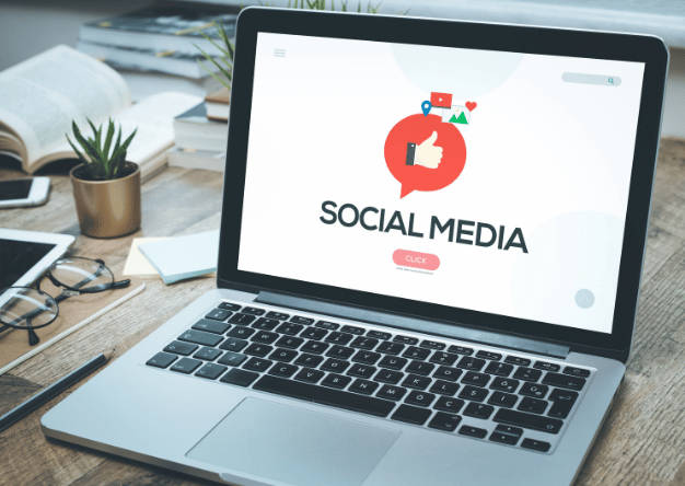 Social Media Design (1)